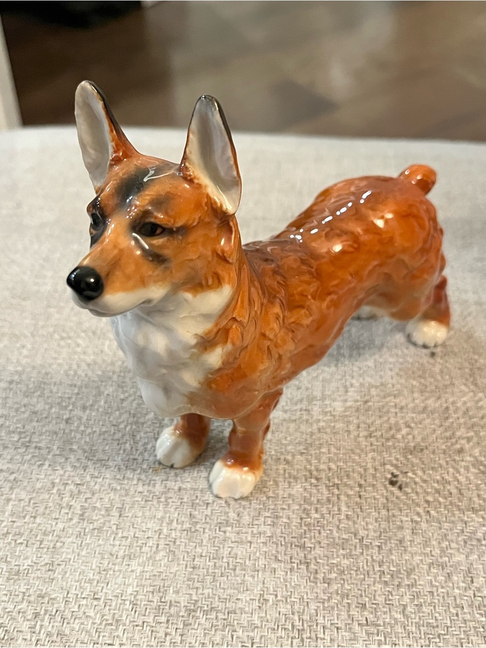 GOEBEL W Germany CH619 Porcelain Standing Dog Figurine 1968 Corgi